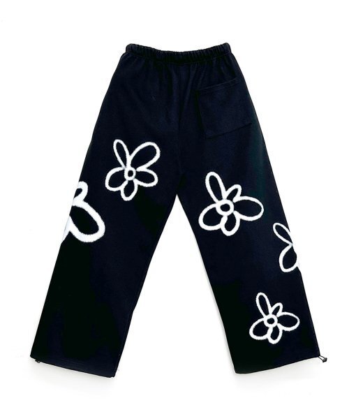 DOUBLE JD（ダブルジェイディー）の「Flower spray stopper wide banding pants (black)（スウェットパンツ・レディース・その他・FREE）」の4枚目の写真