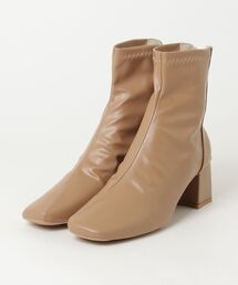 Per sist ence（パーシエンス）の「シンプルショートブーツ（ブーツ）」