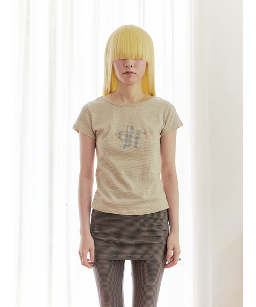 HETIT(ヘティ)の「ロックスターTシャツ(ベージュ)(Tシャツ/カットソー・レディース・その他・FREE)」の1枚目の写真