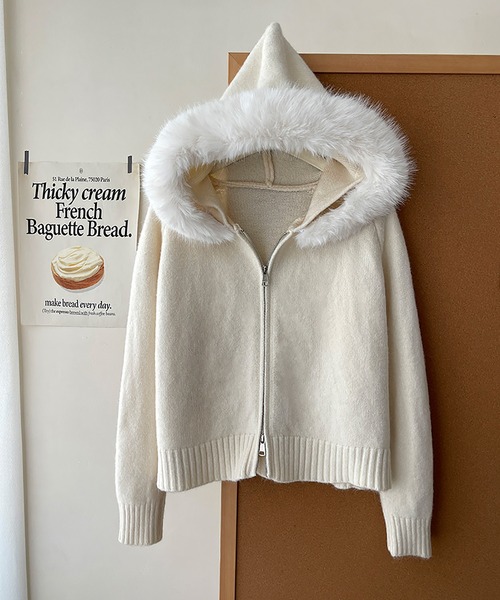 MAISON DE THERESE(メゾン ド テレーズ)の「フード付き ジップカーディガン ビッグファー(カーディガン/ボレロ・レディース・ブラック/グレー/ベージュ/ピンク/ホワイト・M)」の2枚目の写真