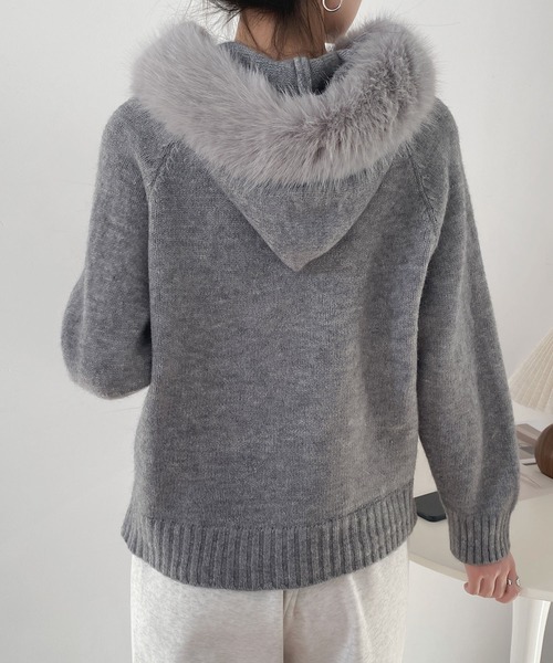 MAISON DE THERESE(メゾン ド テレーズ)の「フード付き ジップカーディガン ビッグファー(カーディガン/ボレロ・レディース・ブラック/グレー/ベージュ/ピンク/ホワイト・M)」の7枚目の写真