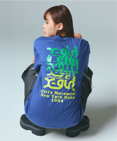 X-girl(エックスガール)の「NOISE LOGO S/S TEE(Tシャツ/カットソー・レディース・ホワイト/ブラック/ブルー・S/M/L/XL)」の3枚目の写真