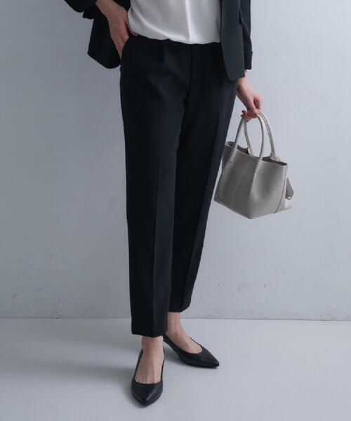 UNTITLED（アンタイトル）の「【洗えるスーツ／ストレッチ性／後ろウエストゴム】テーパードパンツ（その他パンツ・レディース・ネイビー/ブラック/ネイビー系5・00/01/02/03/04/42/44/46/48/50）」の5枚目の写真