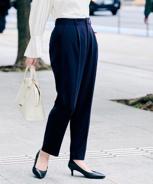 UNTITLED（アンタイトル）の「【洗えるスーツ／ストレッチ性／後ろウエストゴム】テーパードパンツ（その他パンツ・レディース・ネイビー/ブラック/ネイビー系5・00/01/02/03/04/42/44/46/48/50）」の10枚目の写真