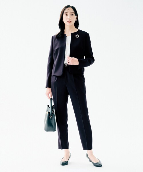 UNTITLED（アンタイトル）の「【洗えるスーツ／ストレッチ性／後ろウエストゴム】テーパードパンツ（その他パンツ・レディース・ネイビー/ブラック/ネイビー系5・00/01/02/03/04/42/44/46/48/50）」の12枚目の写真