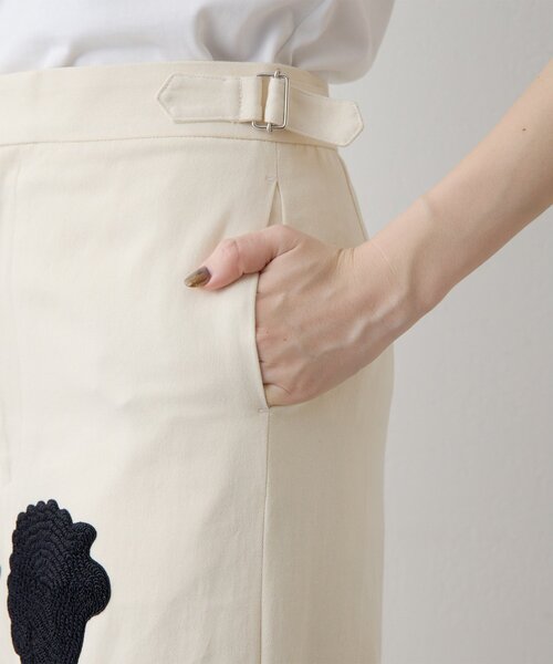 Whim Gazette（ウィムガゼット）の「コード刺繍パンツ（その他パンツ