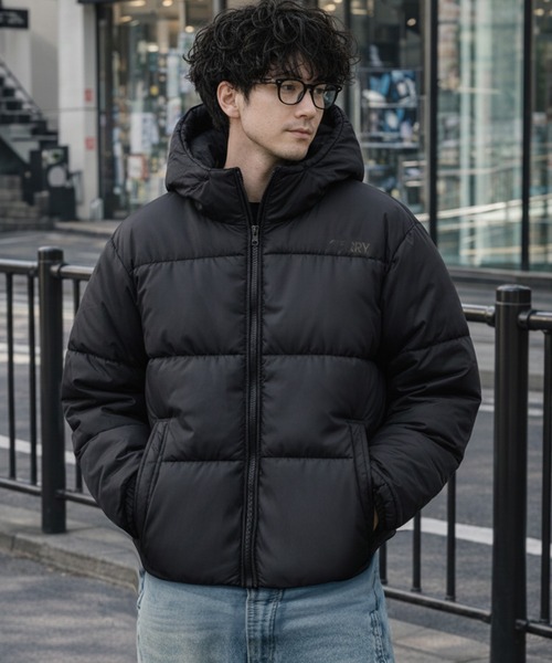 GERRY(ジェリー)の「GERRY ジェリー 軽量 高密度ミニリップ 中綿(8oz)切替 ダウンタイプ ジャケット アウター(ダウンジャケット/コート・メンズ・ベージュ/カーキ/ブラック・M/LL/L)」の2枚目の写真