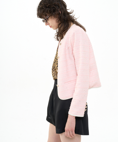 B QUIET(ビークワイエット)の「CROPPED TWEED JACKET_PINK(テーラードジャケット・レディース・その他・MEDIUM/SMALL)」の2枚目の写真