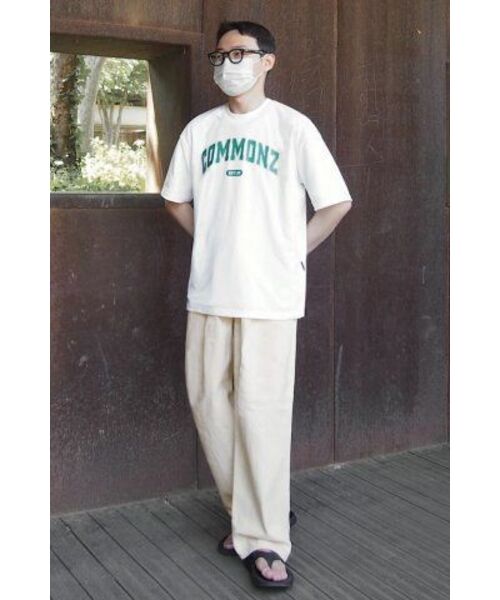 COMMONZ(コモンズ)の「エッセンシャルアーチロゴ半袖Tシャツ_ホワイト(Tシャツ/カットソー・レディース・その他・1/2)」の8枚目の写真