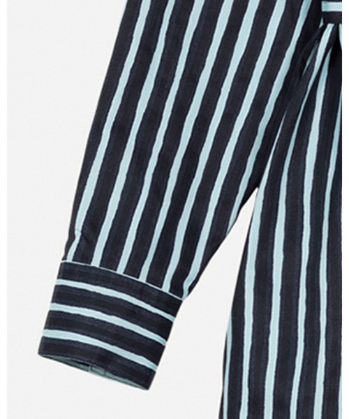 marimekko(マリメッコ)の「Tekniikka Piccolo / shirt dress(ワンピース・レディース・ネイビー・32/34/36/38/40)」の12枚目の写真