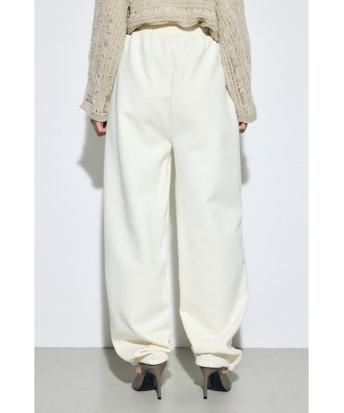 AZUL by moussy（アズールバイマウジー）の「ダンボールカーブワイドパンツ（スウェットパンツ・レディース・オフホワイト/ブラック/杢グレー・SMALL/MEDIUM）」の20枚目の写真