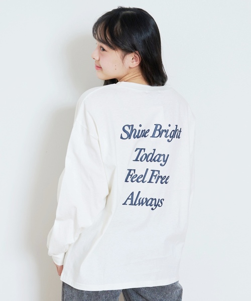 LOVETOXIC（ラブトキシック）の「【GOODPRICE】【綿100%】バックロゴカラー長袖T（Tシャツ/カットソー・キッズ・チャコール/イエロー/ライトグリーン/ピンク/サックスブルー/アイボリー・M:150cm/130cm/L:160cm/S:140cm）」の2枚目の写真