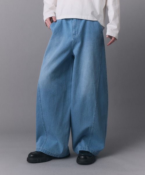 Confirm(コンファーム)の「Technical 3D Pattern Vintage Washed Denim Pants / テクニカル3Dパターン ヴィンテージウォッシュド ワイドデニムパンツ メンズ レディース ユニセックス(デニムパンツ・メンズ・ネイビー/ブラック/サックスブルー・S/M/L)」の3枚目の写真