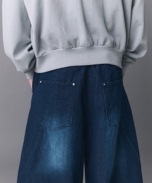 Confirm(コンファーム)の「Technical 3D Pattern Vintage Washed Denim Pants / テクニカル3Dパターン ヴィンテージウォッシュド ワイドデニムパンツ メンズ レディース ユニセックス(デニムパンツ・メンズ・ネイビー/ブラック/サックスブルー・S/M/L)」の13枚目の写真