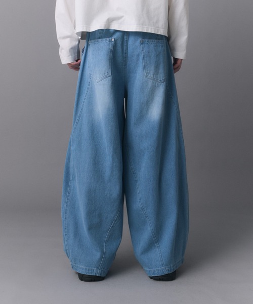 Confirm(コンファーム)の「Technical 3D Pattern Vintage Washed Denim Pants / テクニカル3Dパターン ヴィンテージウォッシュド ワイドデニムパンツ メンズ レディース ユニセックス(デニムパンツ・メンズ・ネイビー/ブラック/サックスブルー・S/M/L)」の7枚目の写真