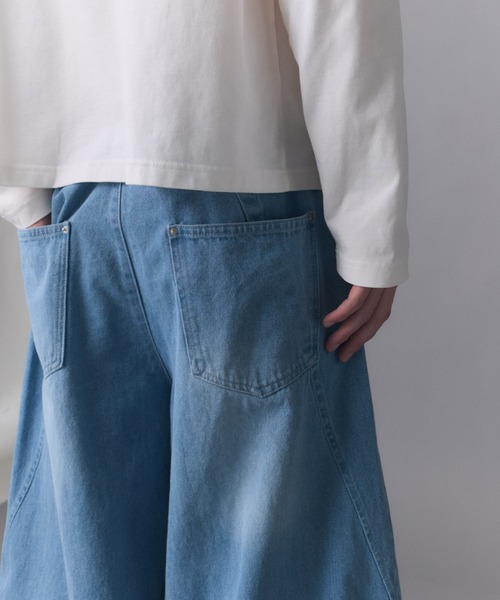 Confirm(コンファーム)の「Technical 3D Pattern Vintage Washed Denim Pants / テクニカル3Dパターン ヴィンテージウォッシュド ワイドデニムパンツ メンズ レディース ユニセックス(デニムパンツ・メンズ・ネイビー/ブラック/サックスブルー・S/M/L)」の9枚目の写真