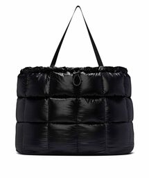 NIKE（ナイキ）の「ナイキ スポーツウェア パフル エクストララージ トート (60L) / Nike Sportswear Puffle Extra Large Tote (60L) IQ7682-010 Black（トートバッグ）」