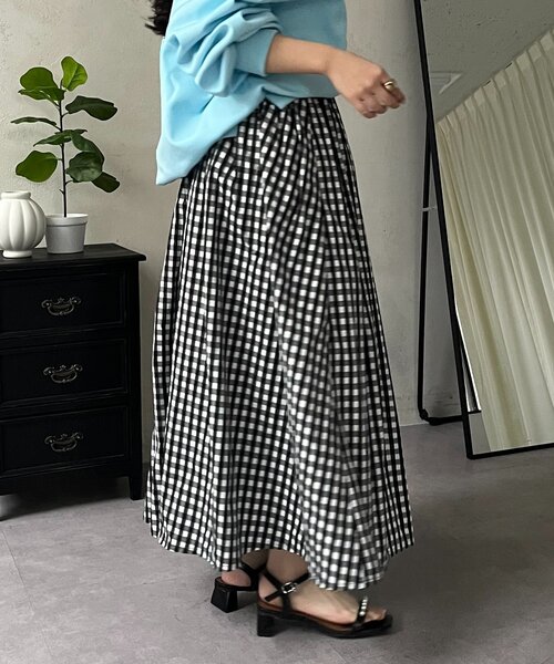 prose verse（プロズヴェール）の「【ドット/ギンガム】ボリュームタフタフレアスカート（スカート・レディース・ホワイト系その他/ブラック系その他/ブラック系その他2・MEDIUM）」の6枚目の写真