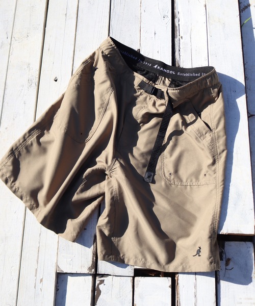 KANGOL（カンゴール）の「【KANGOL/カンゴール】別注 水陸両用 ウェビングベルト付き 撥水 ショートパンツ（その他パンツ・メンズ・ブラック/グレー/グリーン系その他/ベージュ/グレー系その他/オリーブ/ネイビー/パープル・L/M/XL）」の4枚目の写真