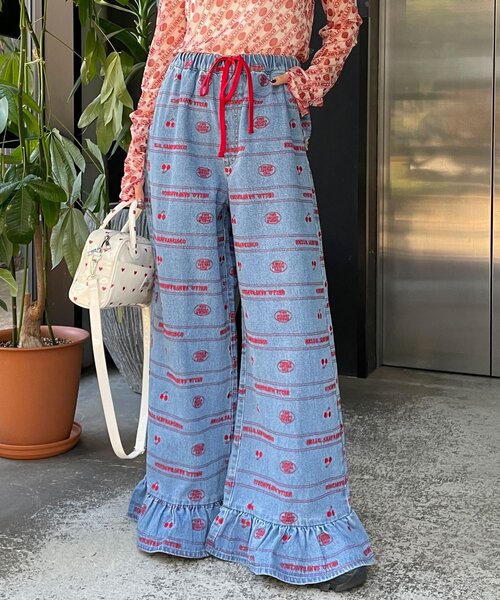 HELLO.SANFRANCISCO(ハローサンフランシスコ)の「【HELLO.SANFRANCISCO/ハローサンフランシスコ】裾フリル総柄刺繍イージーワイドデニム(デニムパンツ・レディース・サックスブルー/ブルー・MEDIUM/SMALL)」の13枚目の写真