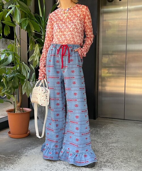 HELLO.SANFRANCISCO(ハローサンフランシスコ)の「【HELLO.SANFRANCISCO/ハローサンフランシスコ】裾フリル総柄刺繍イージーワイドデニム(デニムパンツ・レディース・サックスブルー/ブルー・MEDIUM/SMALL)」の17枚目の写真