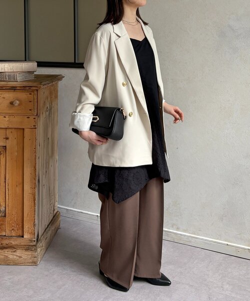 Thevon(ゼボン)の「コットンレースキャミチュニック(チュニック・レディース・オフホワイト/ブラック・FREE)」の6枚目の写真