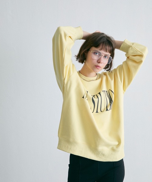 uchi.(ウチ)の「ロゴプリント 裏毛スウェットトップス(スウェット・レディース・オフホワイト/イエロー/ネイビー・FREE)」の18枚目の写真
