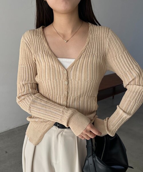 CAPRICIEUX LE'MAGE（カプリシューレマージュ）の「バイカラーリブカーディガン（カーディガン/ボレロ・レディース・ブラック/ベージュ/グレー・FREE）」の16枚目の写真