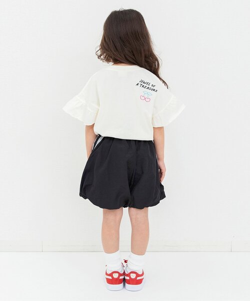 BREEZE（ブリーズ）の「刺繍フリルTシャツ（Tシャツ/カットソー・キッズ・オフホワイト/ブラック・140/130/120/110/100/90/80）」の6枚目の写真