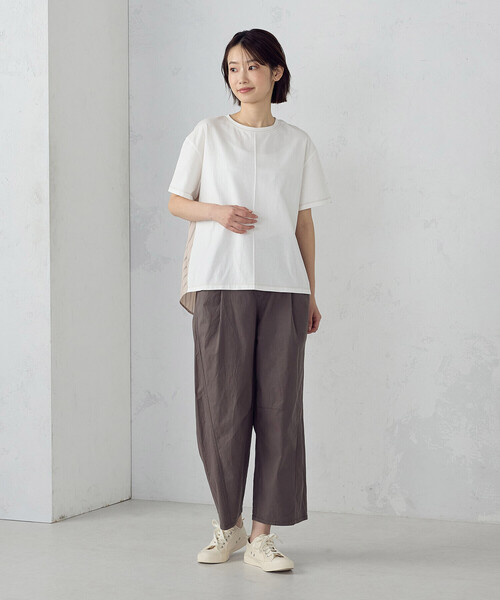 ONIGIRI（オニギリ）の「ドビーストライプ バックフレアＴシャツ（Tシャツ/カットソー・レディース・カーキ/ベージュ・FREE）」の6枚目の写真