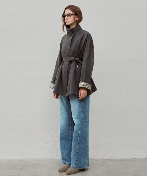 SLOWLOLLI(スローローリ)の「A line half jacket_2 Colors(その他アウター・レディース・チャコールグレー/Beige・FREE)」の3枚目の写真