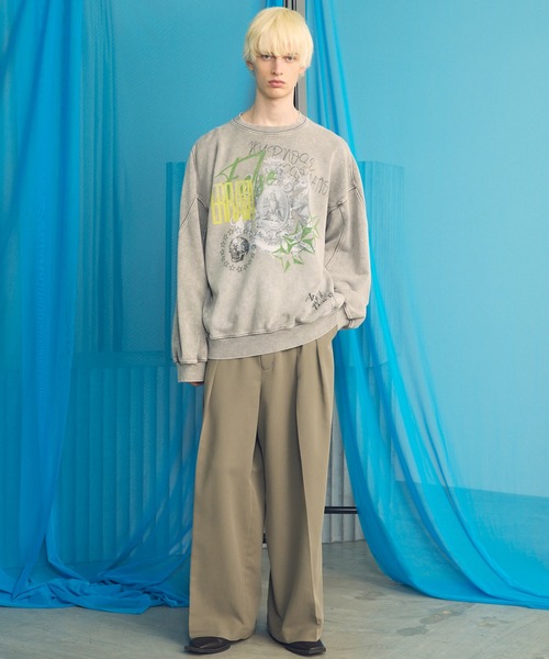 MAISON SPECIAL(メゾンスペシャル)の「《UNISEX》【Hypnose Association for MAISON SPECIAL】「STAR」Prime-Over Crew Neck Sweatshirt/「スター」 プライムオーバークルーネックスウェット【MAISON SPECIAL/メゾンスペシャル】(スウェット・メンズ・ブラック/ライトグレー・0/1/2)」の4枚目の写真