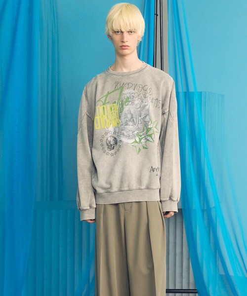 MAISON SPECIAL(メゾンスペシャル)の「《UNISEX》【Hypnose Association for MAISON SPECIAL】「STAR」Prime-Over Crew Neck Sweatshirt/「スター」 プライムオーバークルーネックスウェット【MAISON SPECIAL/メゾンスペシャル】(スウェット・メンズ・ブラック/ライトグレー・0/1/2)」の8枚目の写真