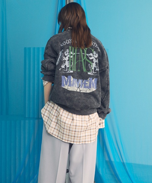 MAISON SPECIAL(メゾンスペシャル)の「《UNISEX》【Hypnose Association for MAISON SPECIAL】「STAR」Prime-Over Crew Neck Sweatshirt/「スター」 プライムオーバークルーネックスウェット【MAISON SPECIAL/メゾンスペシャル】(スウェット・メンズ・ブラック/ライトグレー・0/1/2)」の7枚目の写真
