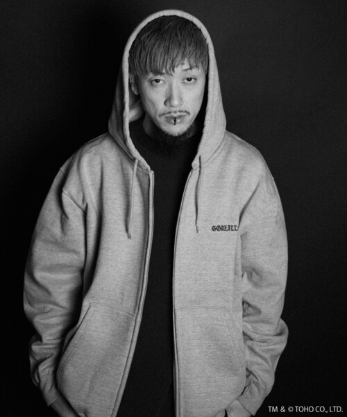 Subciety(サブサエティ)の「SHIN GODZILLA 2016 hoodie(ベスト・メンズ・グレー/ブラック・MEDIUM/LARGE/X-LARGE)」の4枚目の写真