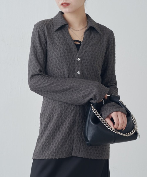 Lui's（ルイス）の「ポコポコレースシアーシャツ（シャツ/ブラウス・レディース・ブラック/チャコールグレー/オフホワイト・FREE）」の5枚目の写真