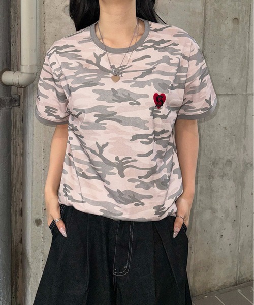 sedacle(セダクル)の「迷彩ロゴリンガーTEE(Tシャツ/カットソー・レディース・ブラック/オフホワイト/ピンク・LARGE/MEDIUM/SMALL)」の3枚目の写真