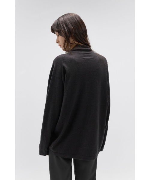 Studio Doe(スタジオドー)の「Studio Doe Draped-neck Sweater(ニット/セーター・レディース・グレー・MEDIUM/SMALL)」の3枚目の写真