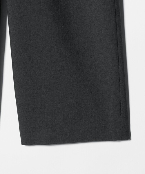 MARW UNITED ARROWS(マルゥ ユナイテッドアローズ)の「<MARW UNITED ARROWS>フロントジップ Vネック オールインワン(つなぎ/オールインワン・レディース・ブラック/ダークグレー・36/38)」の13枚目の写真
