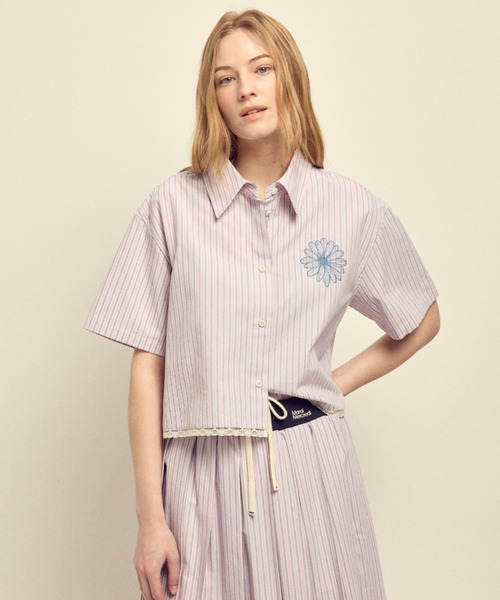 Mardi Mercredi(マルディメクルディ)の「COTTON CROPPED SHIRT HALF SLEEVE STRIPE / コットン クロップド シャツ ハーフスリーブ ストライプ(シャツ/ブラウス・レディース・ピンク/ブルー・FREE)」の12枚目の写真