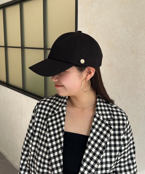 prose verse（プロズヴェール）の「メタルチャームツイルキャップ（キャップ・レディース・ライトベージュ/ブラック・FREE）」の6枚目の写真