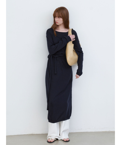 ATELIER NAIN(アトリエナイン)の「STRAP LAYERD VEST & KNIT DRESS SET (OP-6316)(ワンピース・レディース・チャコール/ダークネイビー・FREE)」の3枚目の写真