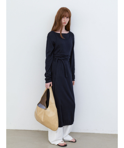 ATELIER NAIN(アトリエナイン)の「STRAP LAYERD VEST & KNIT DRESS SET (OP-6316)(ワンピース・レディース・チャコール/ダークネイビー・FREE)」の4枚目の写真