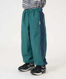 and D. petit main（アンドディープティマイン）の「【セットアップ可】【撥水】配色ラインジョガーパンツ（その他パンツ）」