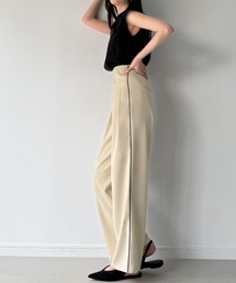 junoah（ジュノア）の「ハイウエストサイドラインスラックス（スラックス）」