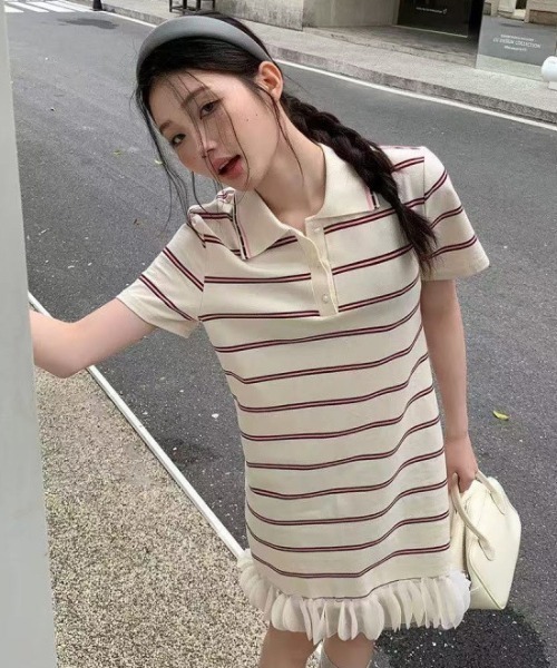 pyornim（ピョルニム）の「【26年春夏新作】裾フリルボーダーラガーTワンピース（Tシャツ/カットソー・レディース・ネイビー/アイボリー・M）」の11枚目の写真