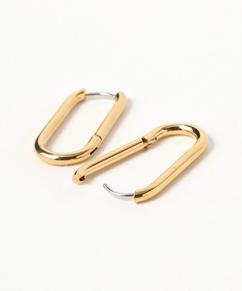 Ray BEAMS（レイビームス）の「ステンレス ロング オーバル フープ ピアス（ピアス（両耳用）・レディース・ゴールド/シルバー・ONE SIZE）」の3枚目の写真