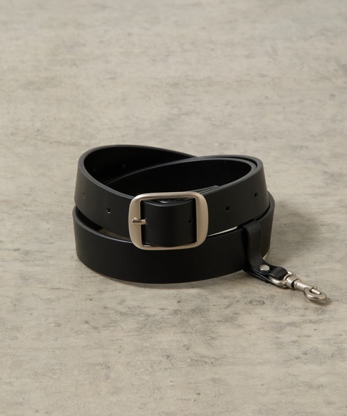COLONY 2139（コロニートゥーワンスリーナイン）の「キーリング付きスクエアバックルベルト（ベルト・レディース・ブラック・FREE）」の2枚目の写真