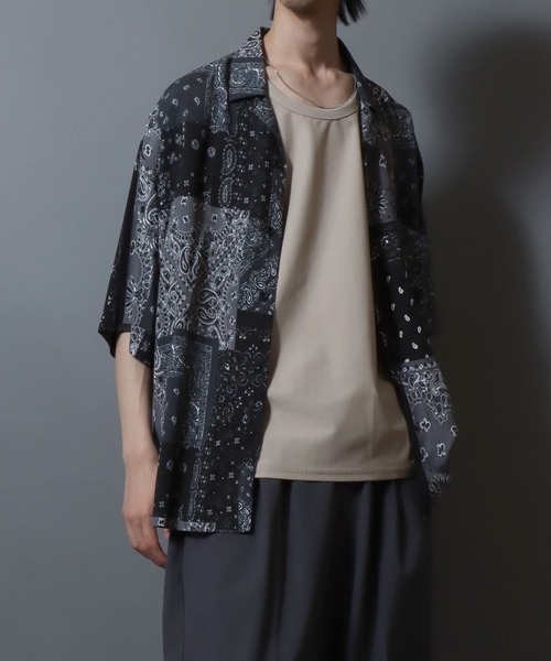 ANPAS(アンパス)の「Rayon Patterned Aloha Shirt / レーヨン総柄アロハシャツ 開襟シャツ メンズ トップス ハワイアンシャツ 半袖(シャツ/ブラウス・メンズ・ネイビー系1/ネイビー系3/ブラック系2/ネイビー系2/ブラック系5/ブラック系4/アイボリー系1/ブラック系3/ブラック系1・M/XL/L)」の13枚目の写真