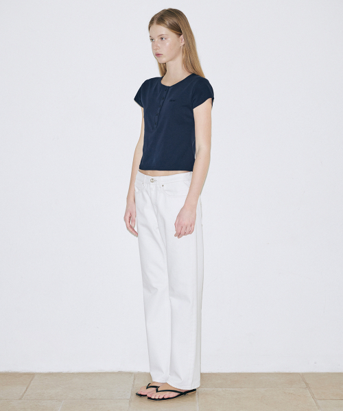 SINOON(シヌーン)の「SN Henley Neck Cap Sleeved T-shirt (Navy)(Tシャツ/カットソー・レディース・ネイビー・SMALL/MEDIUM)」の2枚目の写真